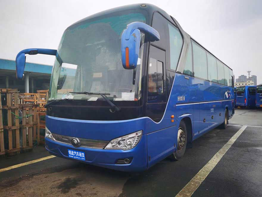 51座大(da)巴車(che)